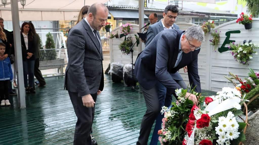 Obilježena 33. godišnjica masakra na Trgu solidarnosti