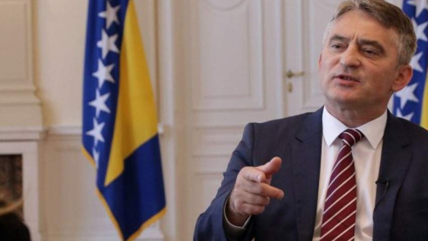Komšić: Čestitke košarkašima na plasmanu u osminu finala, volimo ljiljane