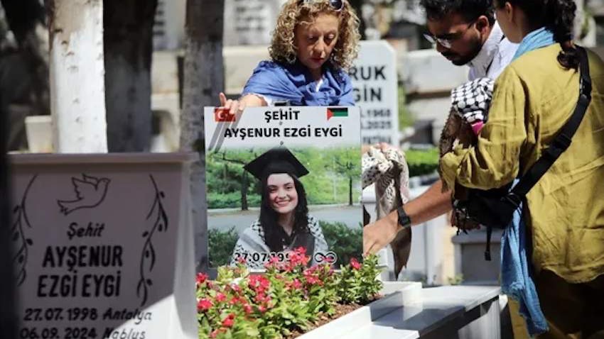 U Turskoj obilježena godišnjica smrti aktivistice Aysenur Ezgi Eygi