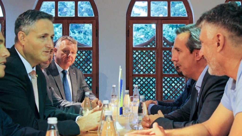 Bećirović u Stocu razgovarao s vijećnicima Gradskog vijeća