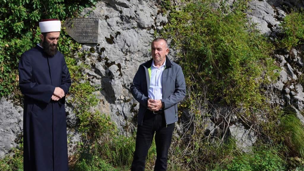 U Kulen-Vakufu obilježeno 84 godine od pokolja 2000 civila bošnjačke i hrvatske nacionalnosti