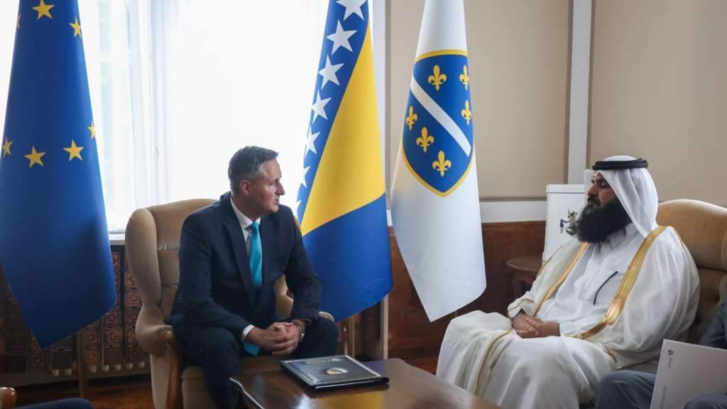 Bećirović i ambasador Katara o jačanju odnosa i međunarodnom pravu