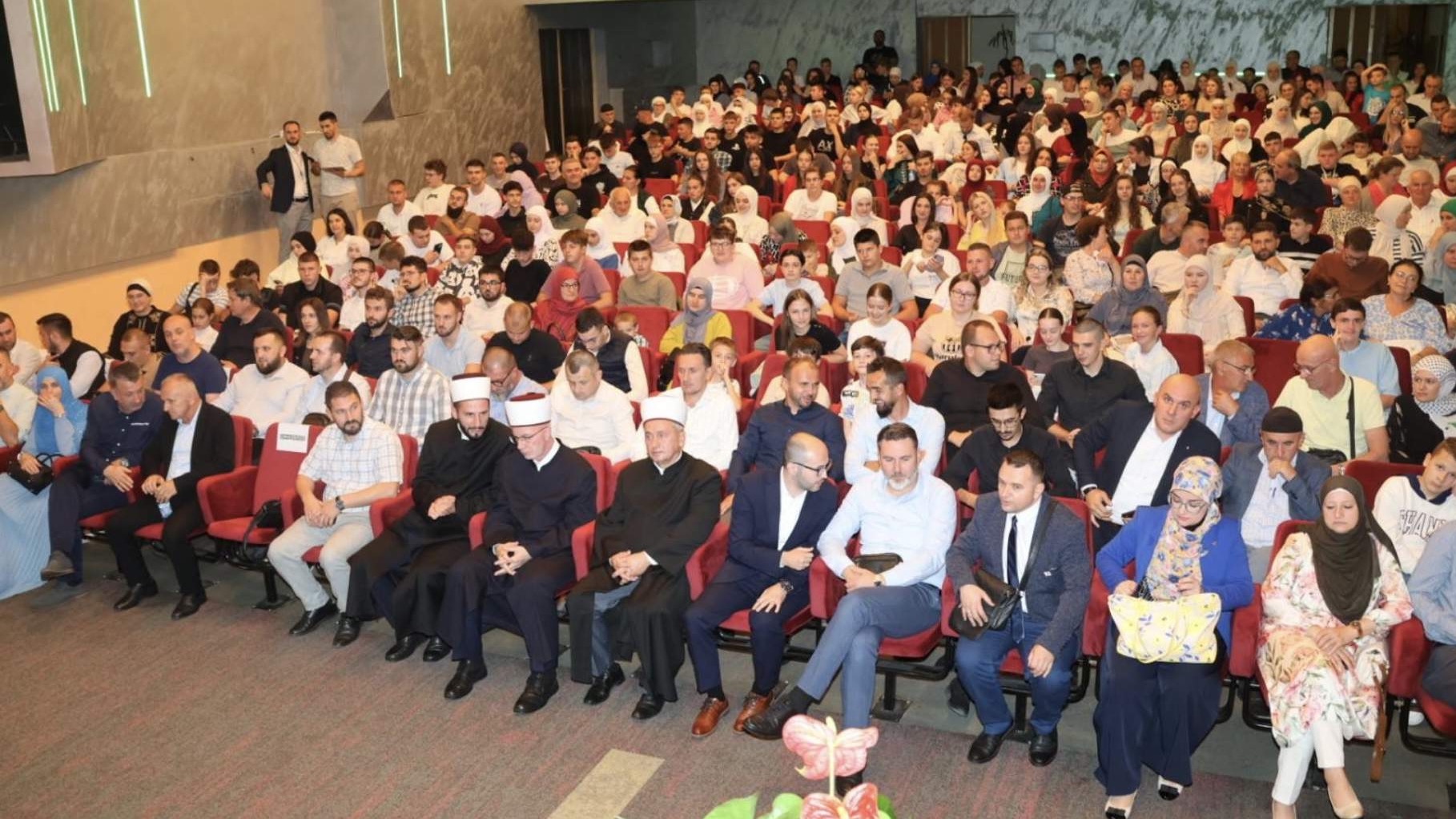 Osmi mevludski susreti mladih Muftijstva tuzlanskog održani u Srebreniku