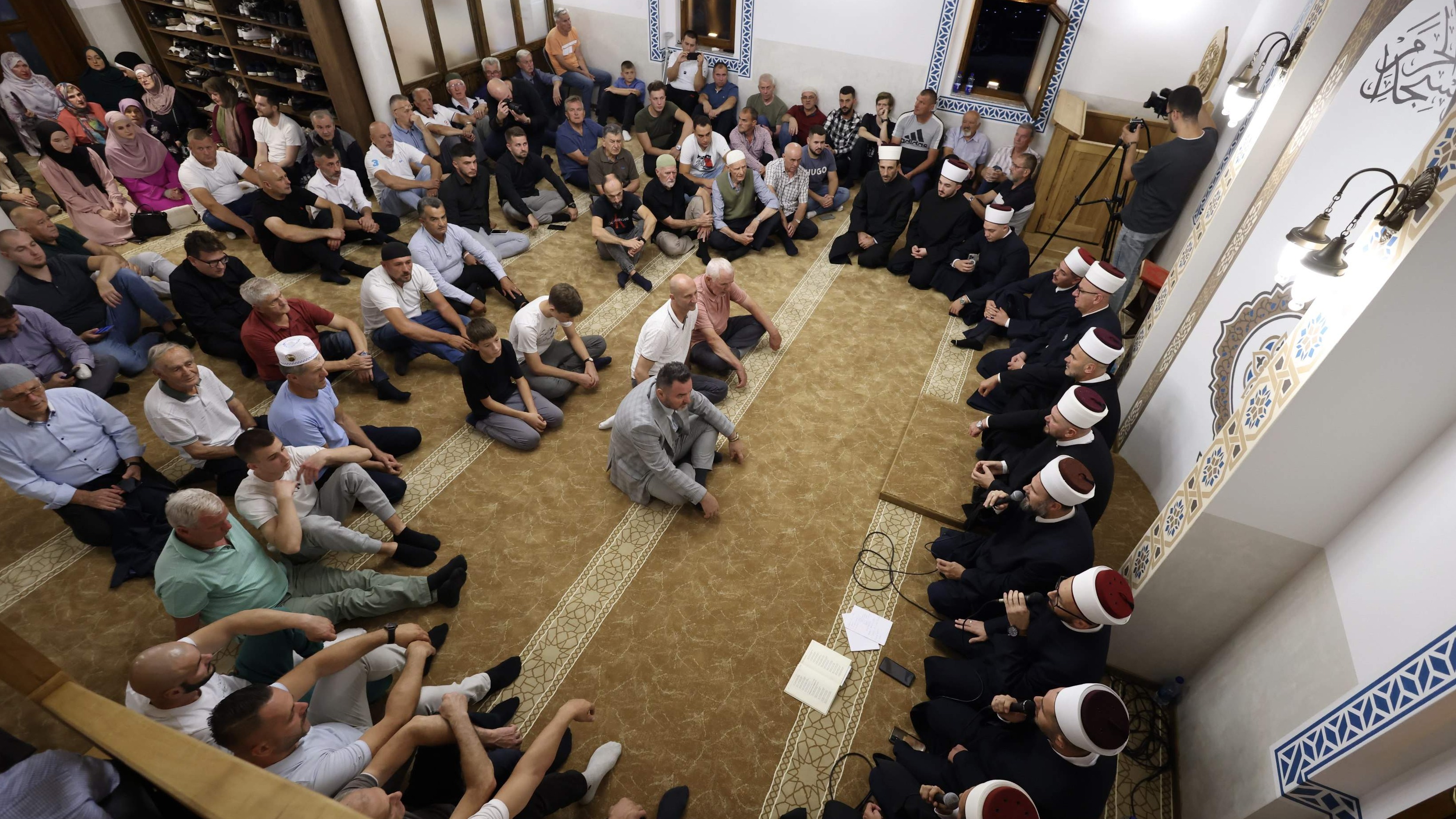 Mevlud u džamiji Ahmed-bega Salihbegovića: Nakon tri decenije ponovo zasjala ljepotica Bijeljine