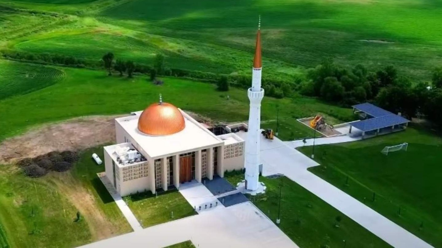 Recital o novosagrađenoj džamiji Es-Selam – mostu između Bosne i Iowe (SAD)