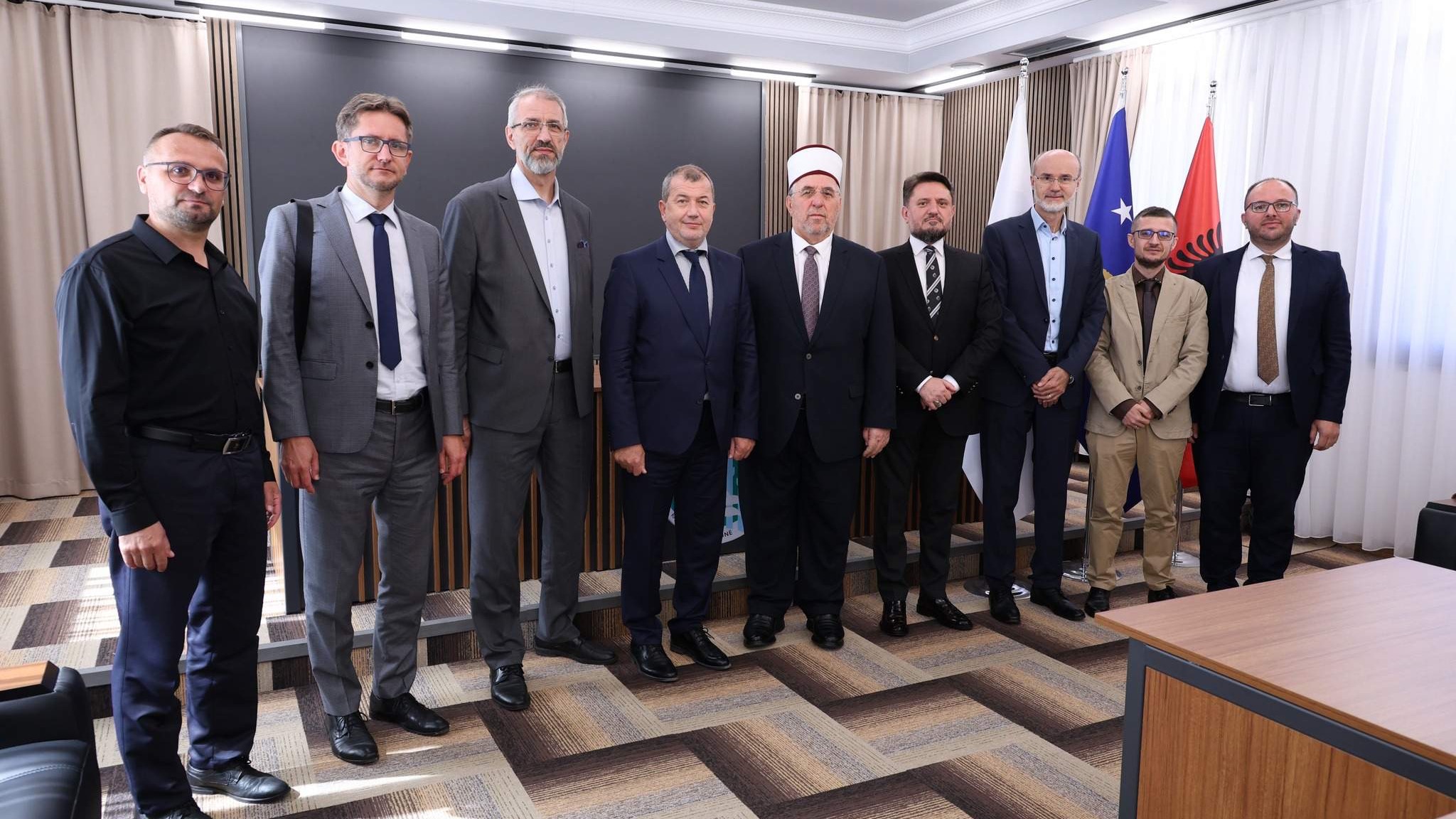 Delegacija UNSA – FIN-a u posjeti Islamskoj zajednici Kosova