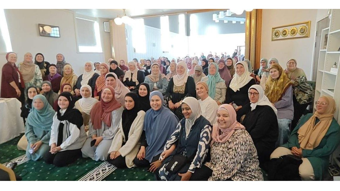 Ženski aktivizam u Islamskoj zajednici Bošnjaka u Švedskoj: Snaga zajedništva i obrazovanja