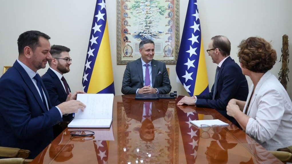 Bećirović i ambasador Diwald razgovarali o jačanju bilateralnih odnosa BiH i Austrije