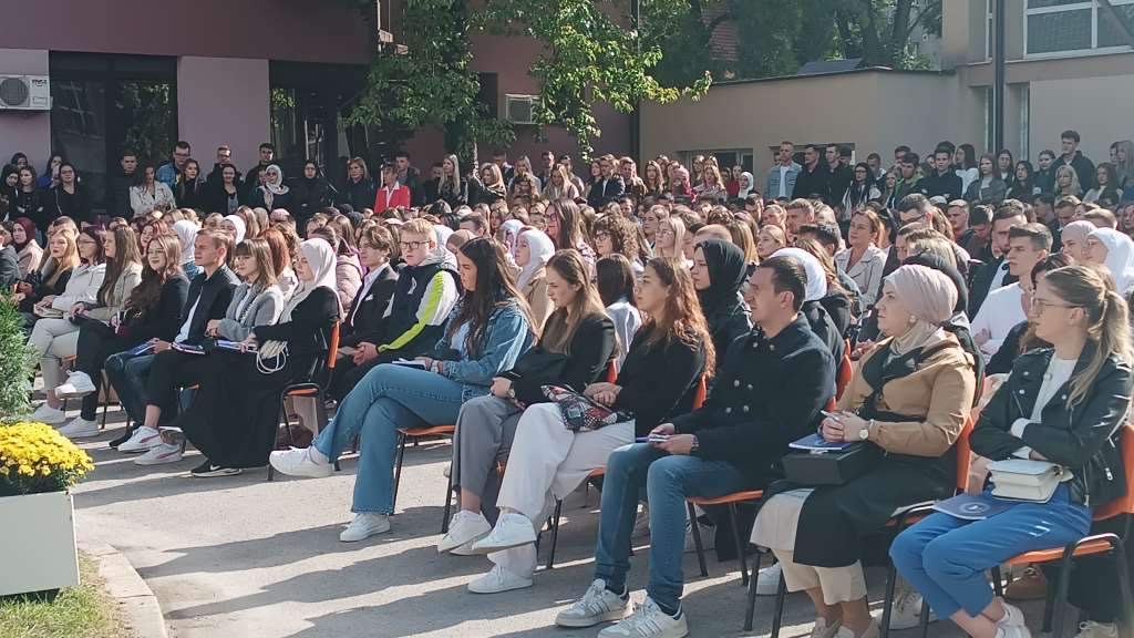 Počela nova akademska godina na Univerzitetu u Zenici, upisano 679 brucoša
