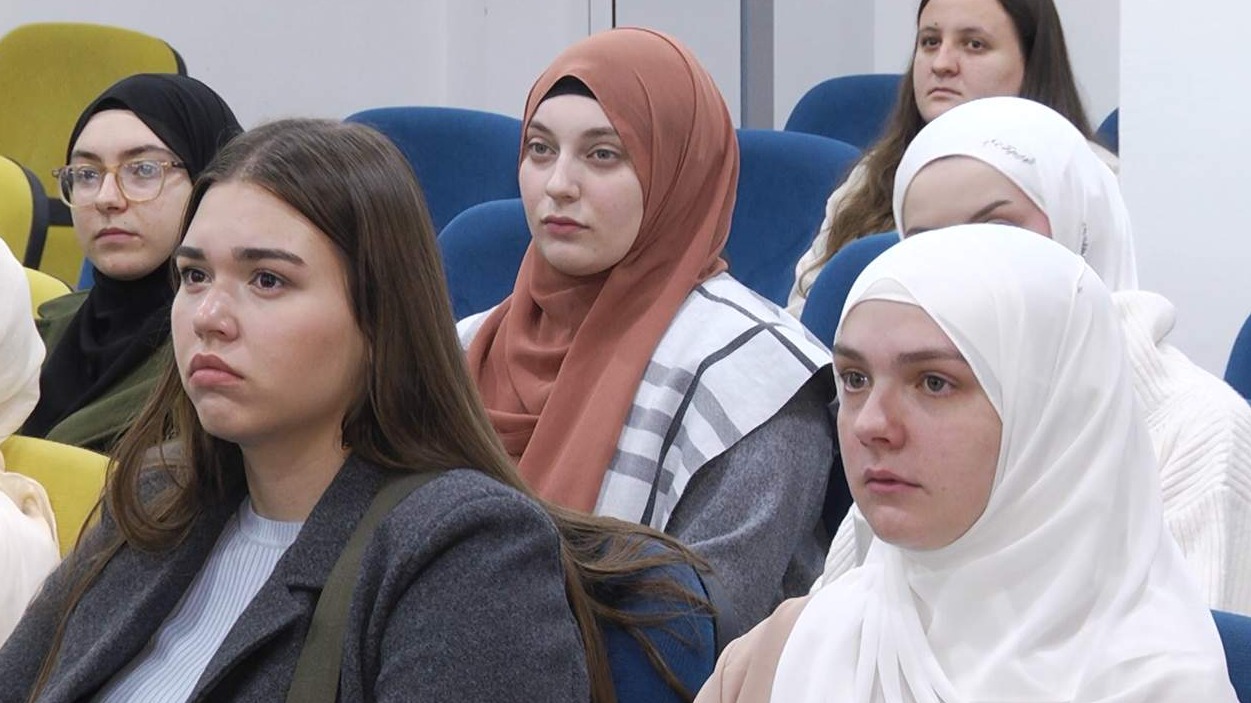 Islamski pedagoški fakultet u Bihaću upriličio prijem za brucoše
