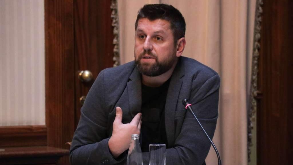 Ćamil Duraković sutra Tužilaštvu BiH šalje prijavu za mural Ratku Mladiću u Banjoj Luci