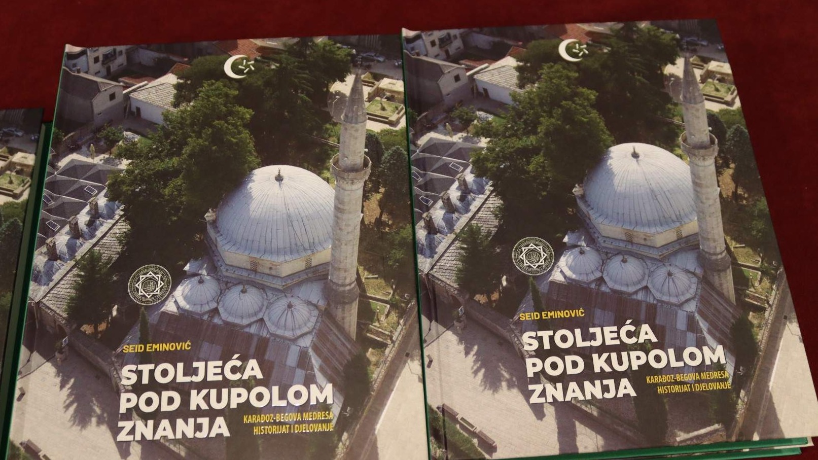 Karađoz-begova medresa promovirala knjigu Seida Eminovića "Stoljeća pod kupolom znanja"