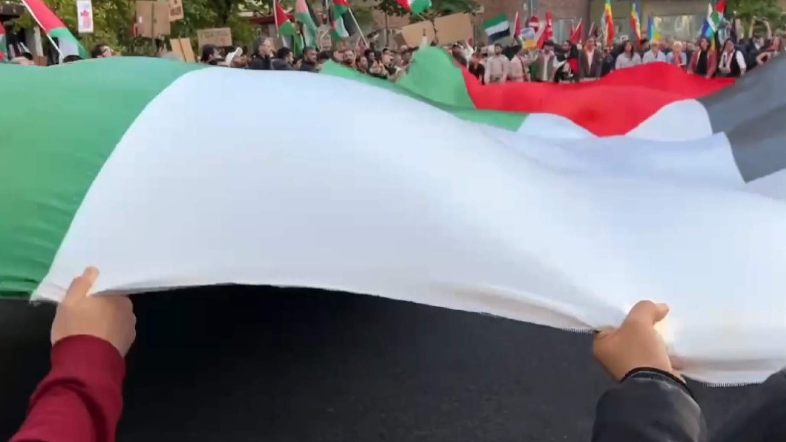 Hiljade ljudi u Udinama na protestu protiv Izraela uoči kvalifikacija za Svjetsko prvenstvo, neredi i hapšenja