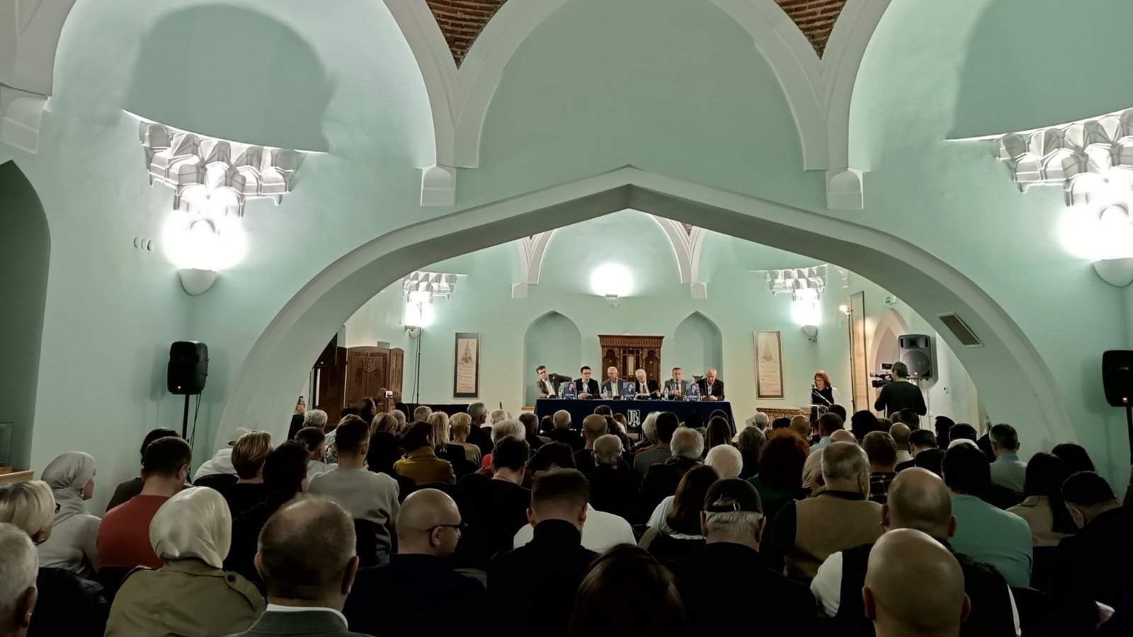 Promovisana knjiga „Dr. Irfan Ljubijankić: Politička biografija 1990–1995“