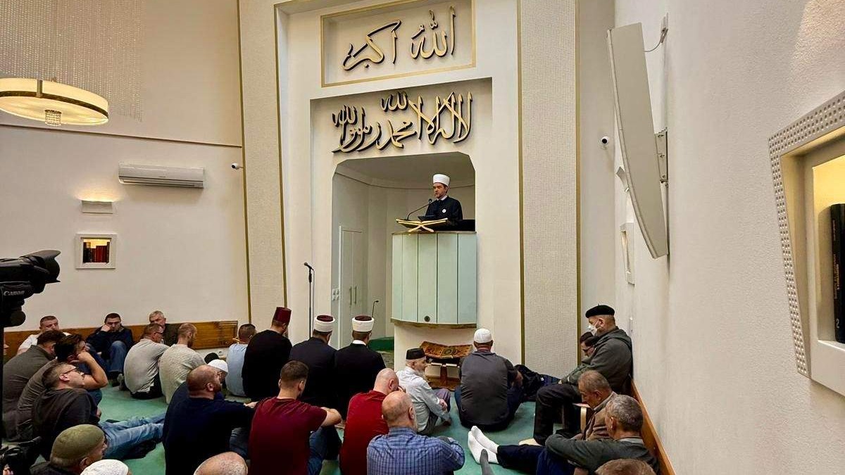 Muftija za Zapadnu Evropu Senaid-ef. Kobilica u džematu "Ebu Hanife" u Beču: Vjera se prepoznaje po djelima
