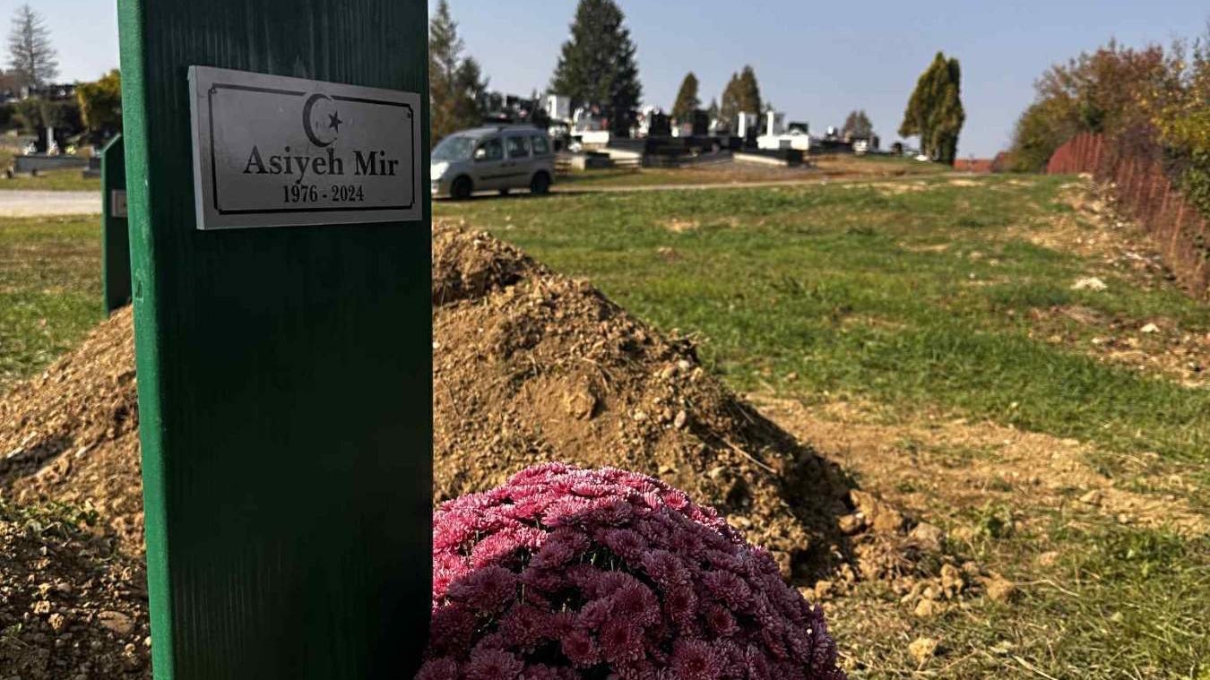 Bosanska Dubica: Klanjana dženaza i postavljen nišan za Asiyeh Mir, Iranku stradalu u rijeci Uni
