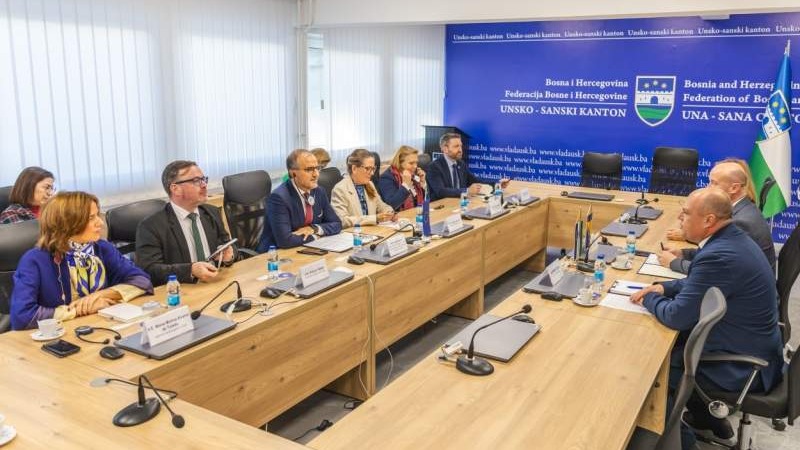 Soreca s ambasadorima u Bihaću: Cilj je da slušamo građane i zajedno pripremamo BiH za pregovore