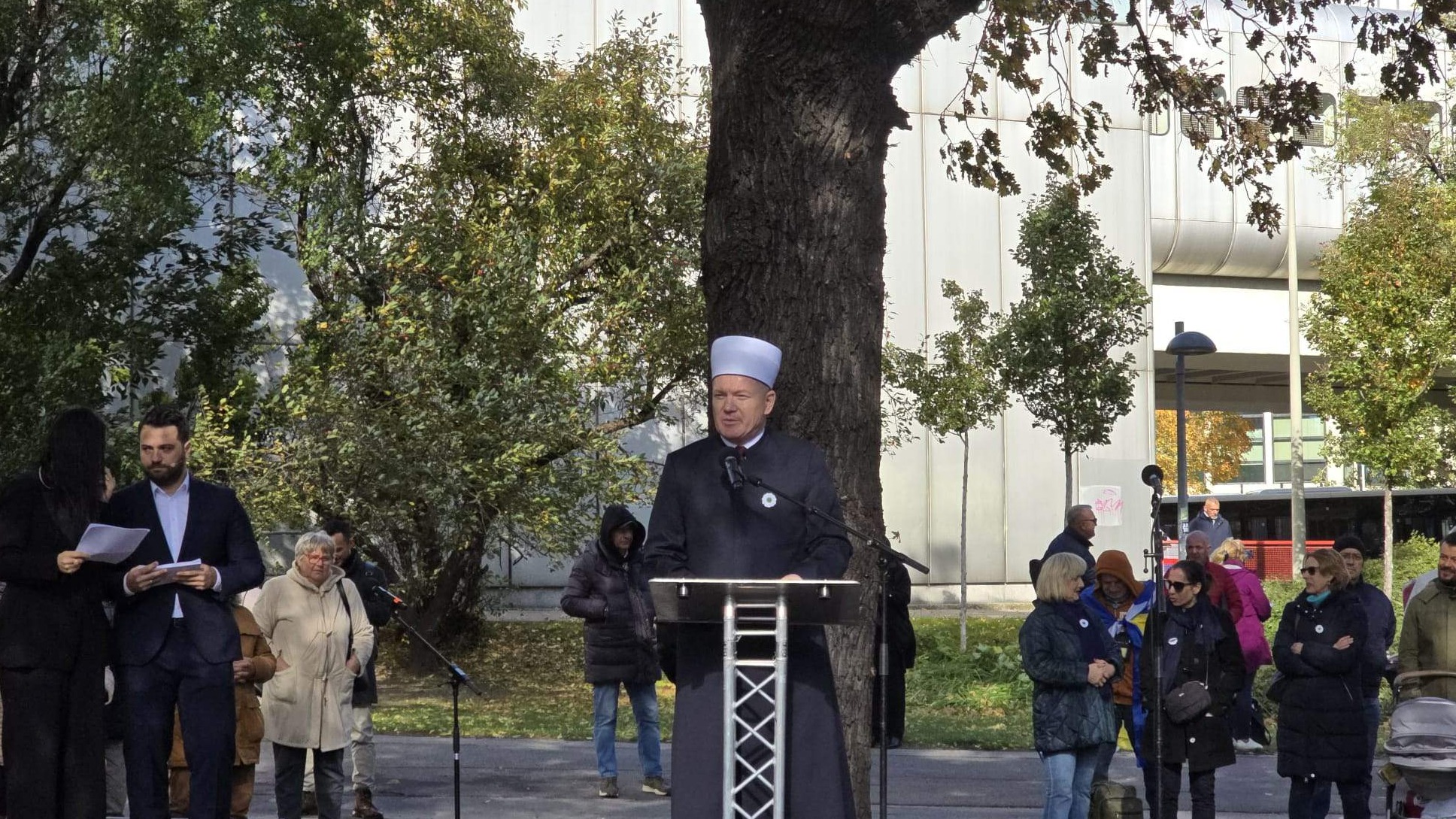 Muftija Porić u Beču: Neka spomenik "Cvijet Srebrenice" bude simbol naše odlučnosti da se borimo za pravdu, mir i dostojanstvo svih ljudi