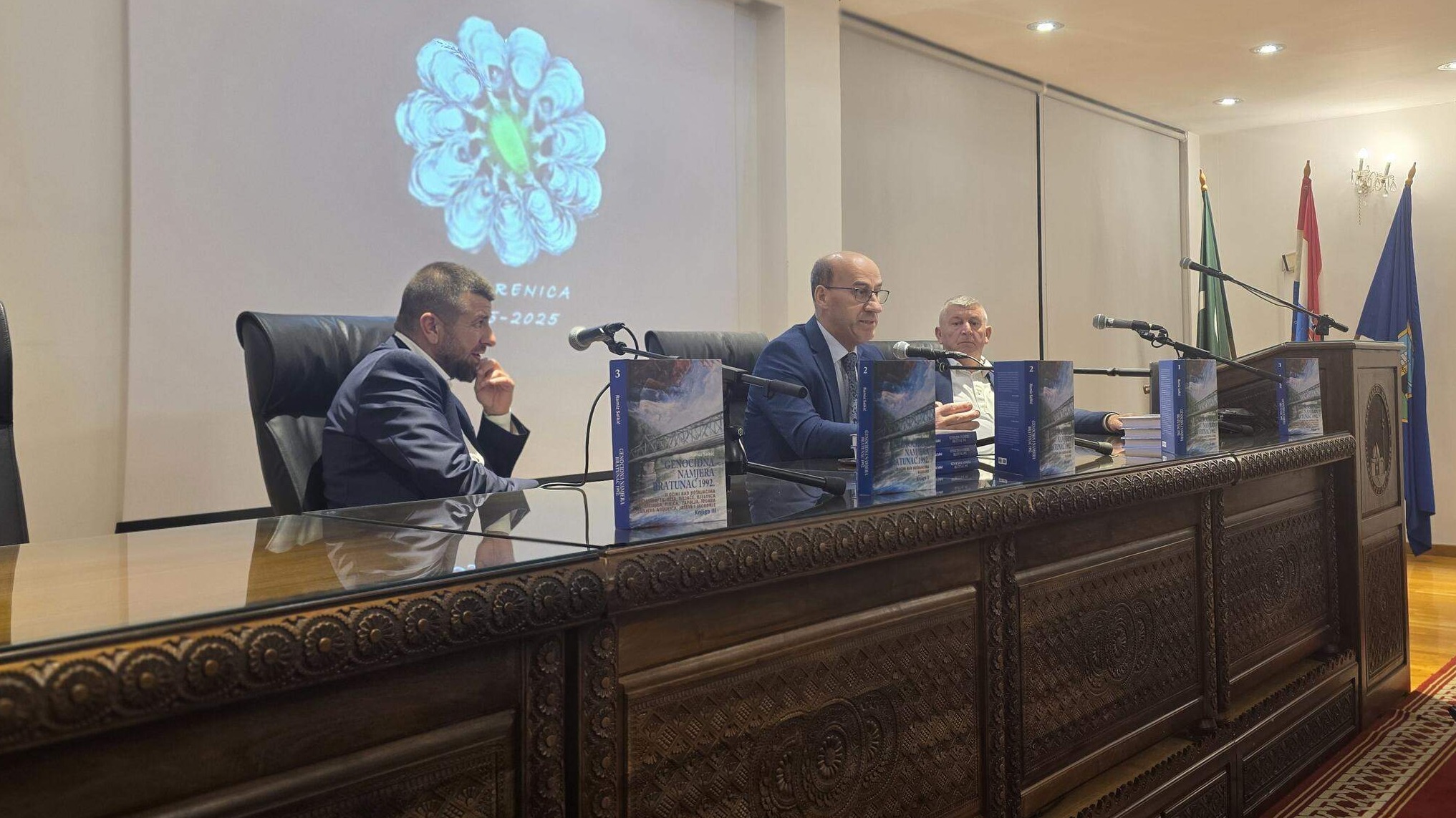 Zagreb: Predavanje povodom 30. godišnjice genocida u Srebrenici