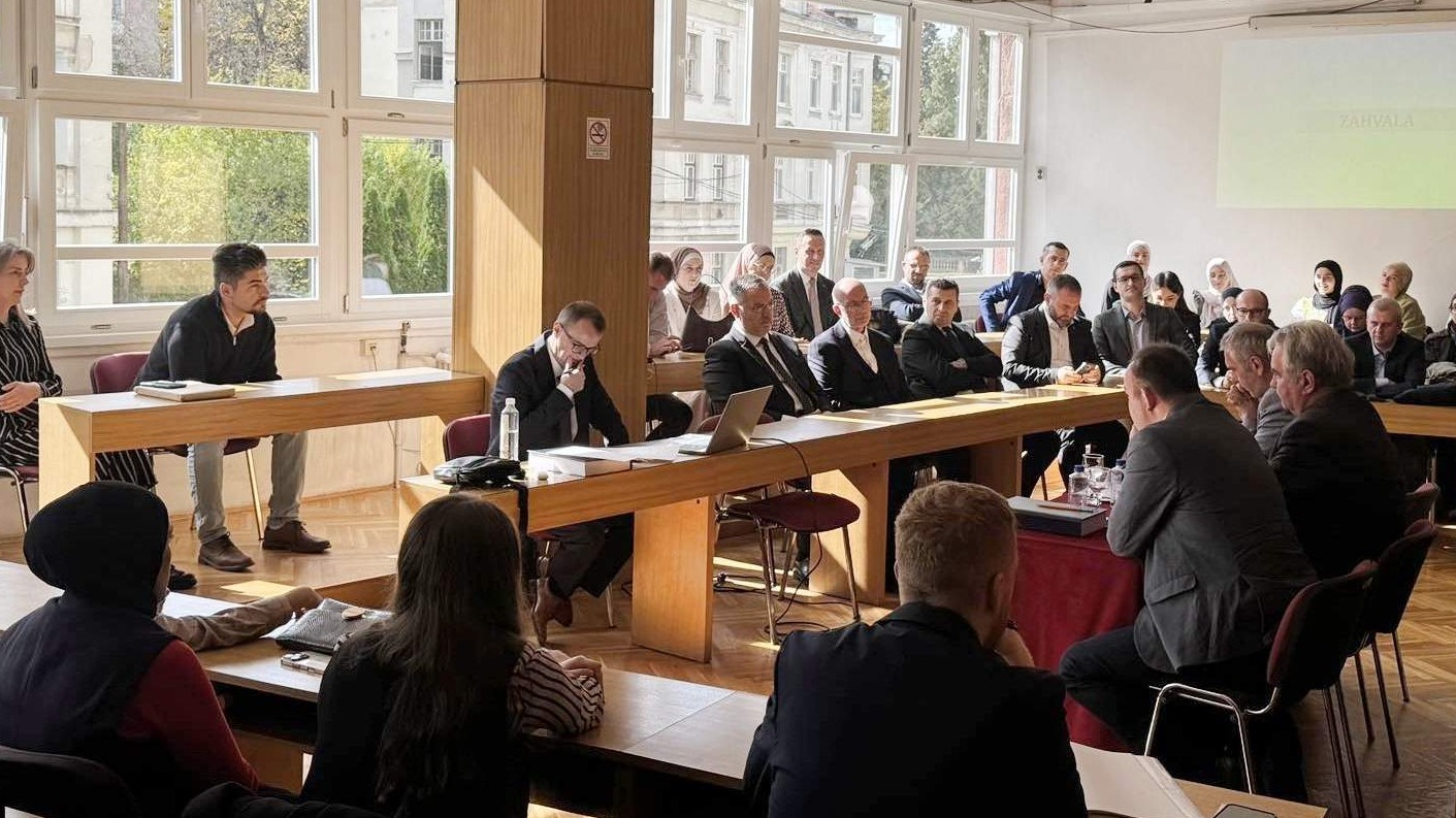 Doktorirao Nedim Alić, profesor u Behram-begovoj medresi