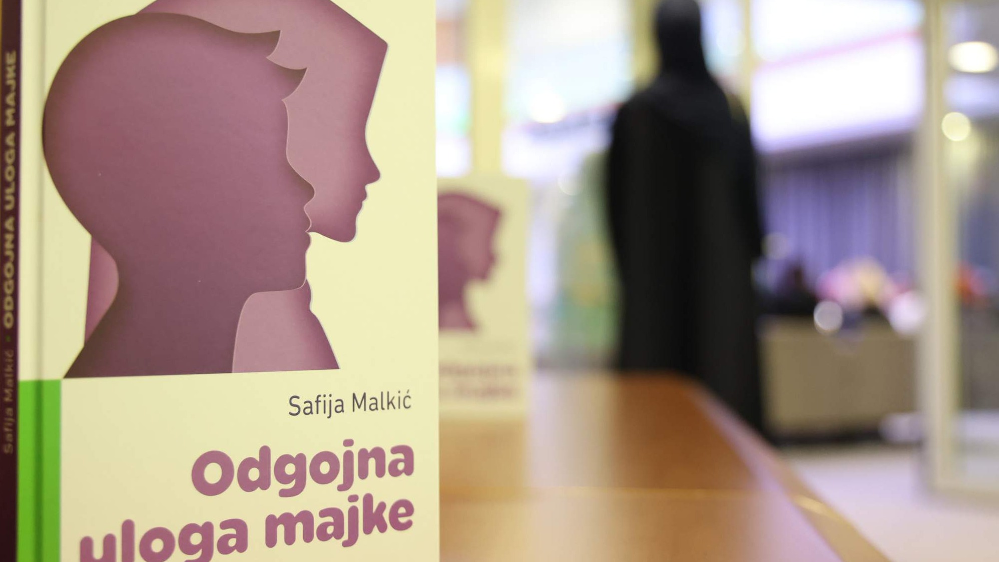 Predstavljena knjiga "Odgojna uloga majke", dr. Safije Malkić: Djelo koje traži da dom ponovo bude prva učionica