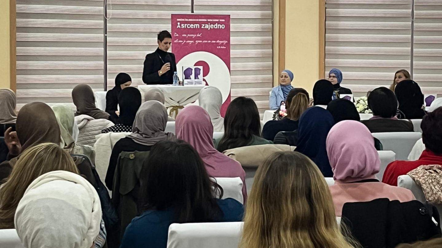 “Odgojna uloga majke” predstavljena u Visokom: Majka kao prvi i najvažniji pedagog