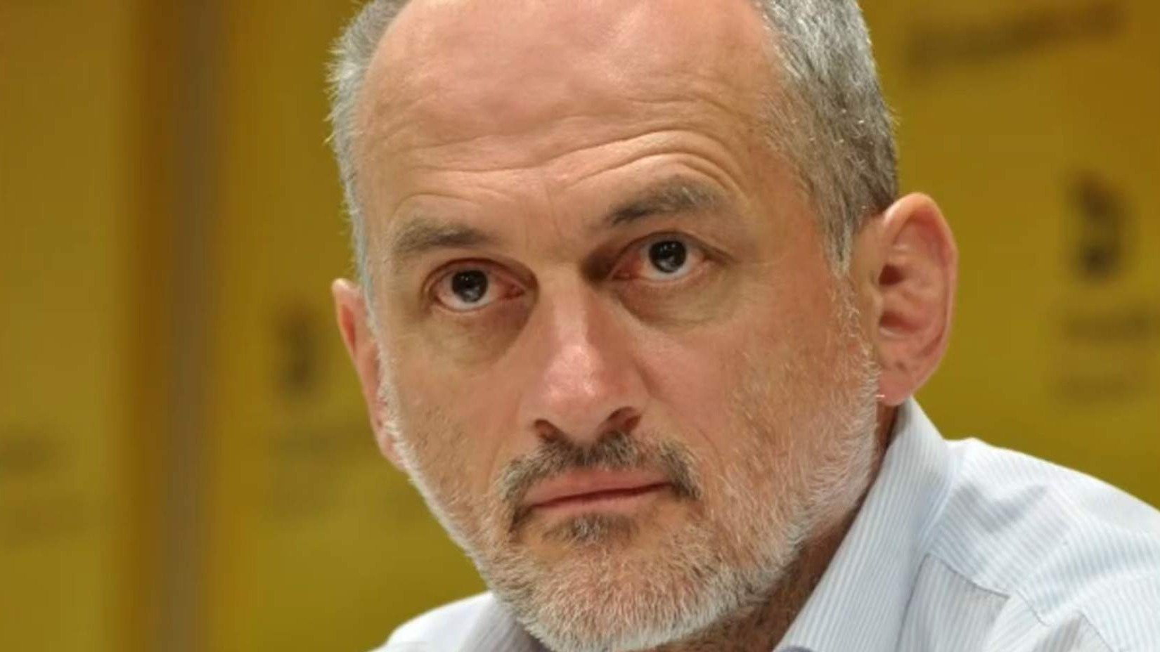 Iza imena – Borislav Boro Kontić: O vremenu radoznalosti, ideja i znanja, a ne algoritma