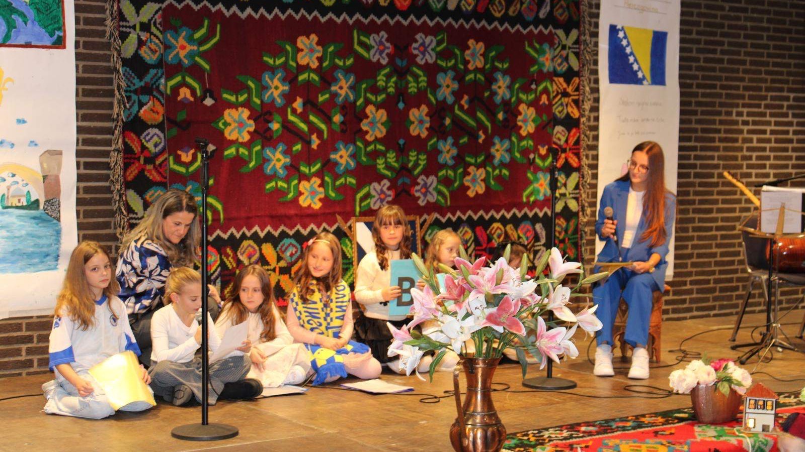 Večer bosanskog jezika u Kamp-Lintfortu okupila više od 300 učesnika u obilježavanju Dana državnosti BiH