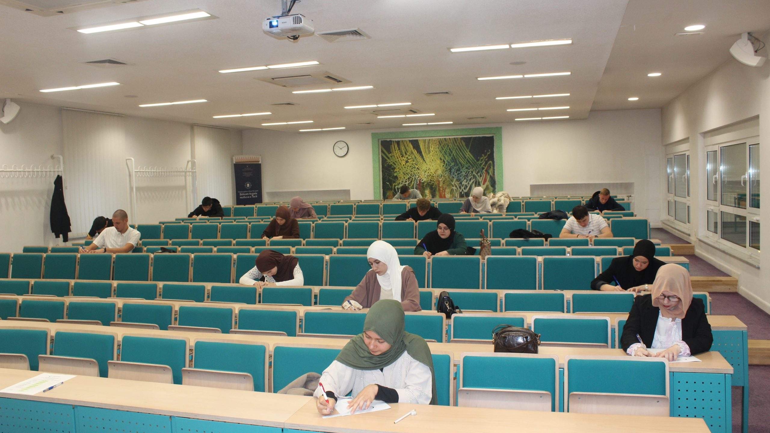 Drugo mjesto za Behram-begovu medresu na takmičenju iz engleskog jezika