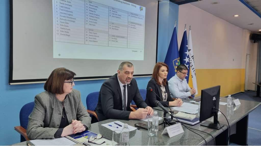 Skupština Tuzlanskog kantona sutra raspravlja o slučaju seksualnog iskorištavanja djevojčica