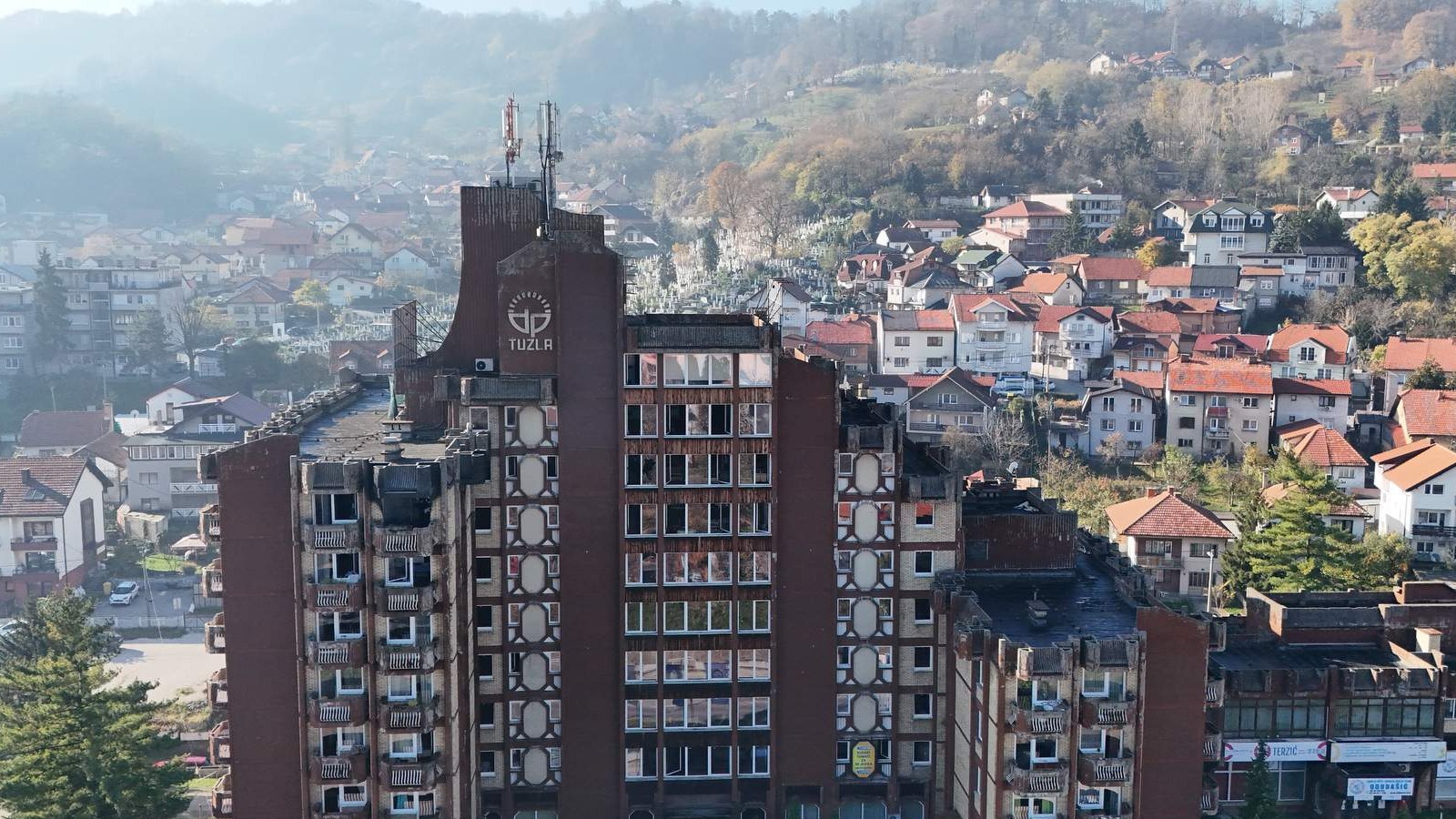 Nikšić i Lugavić povodom tragedije u Tuzli: Analiziramo stanje, konkretni koraci u narednim danima