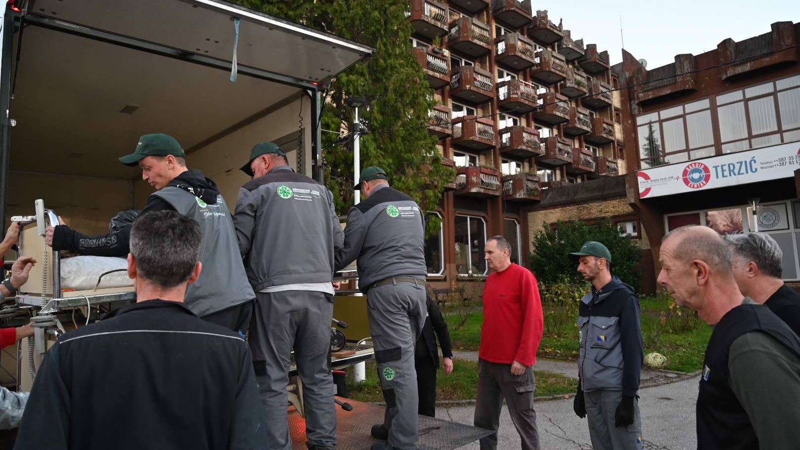 MFS-EMMAUS pružio hitnu pomoć Domu penzionera Tuzla nakon požara