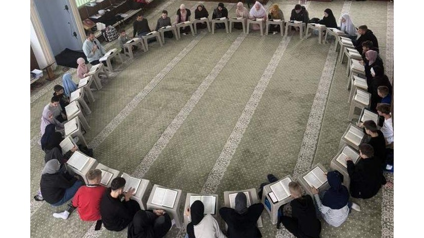 MIZ Puračić: Pedeset učača na mektepskoj mukabeli u džematu Turski Lukavac 