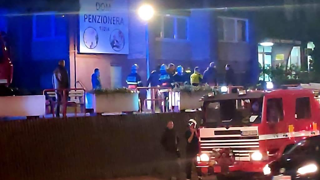 Broj mrtvih u požaru u Domu penzionera u Tuzli porastao na 12