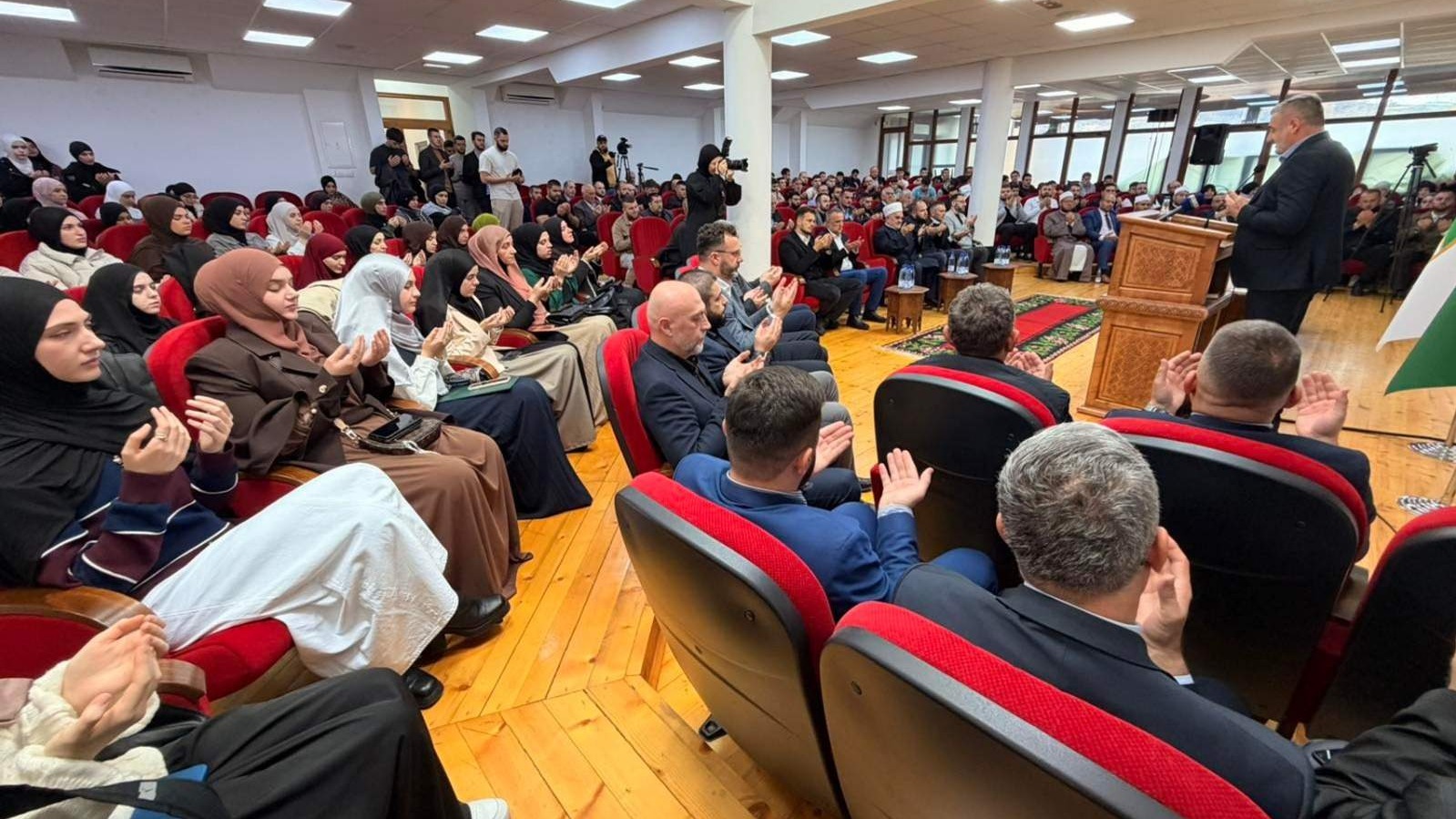 Proučena hatma dova i održan čas sjećanja na rah. Muftiju