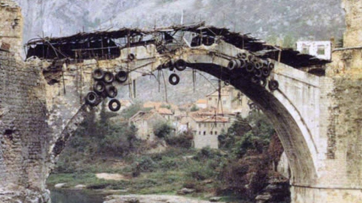Historijski podsjetnik: Rušenje Starog mosta – činjenice, presude i nasljeđe