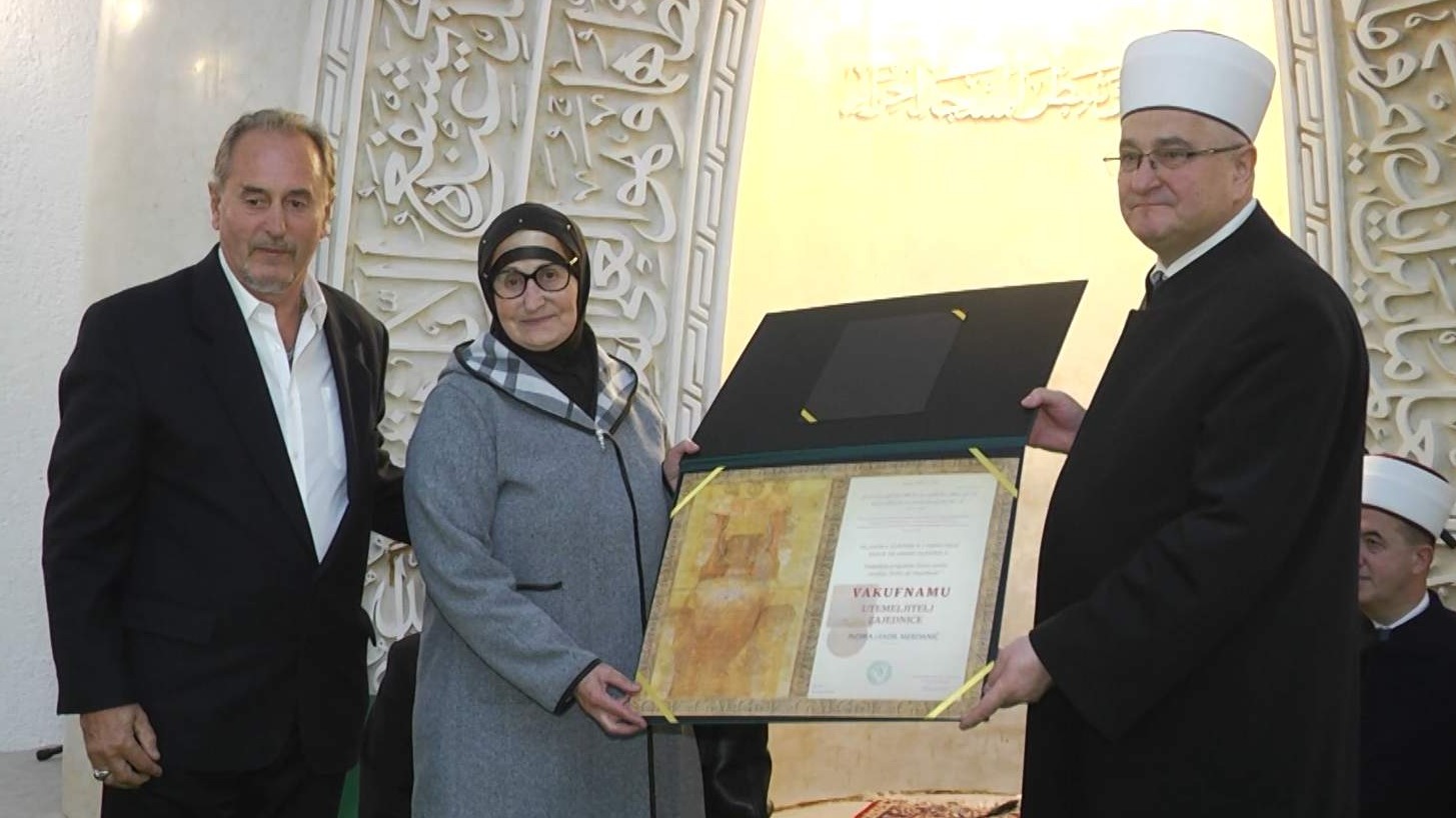 Dan Vakifa u Zagrebu: Uručene vakufname za izgradnju Islamskog centra u Maljevcu