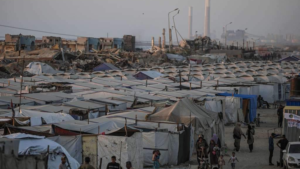 UN-ova agencija: Više od 280.000 domova uništeno u Gazi, raseljene porodice zimu dočekuju u šatorima