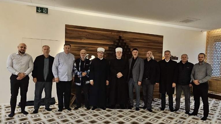 Radni sastanak direktora Malkića s imamima Islamske zajednice Bošnjaka u Švicarskoj