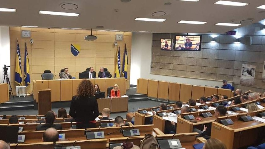 Komisije Parlamenta FBiH danas o sistemskom odgovoru na nasilje u porodici i nasilje prema ženama