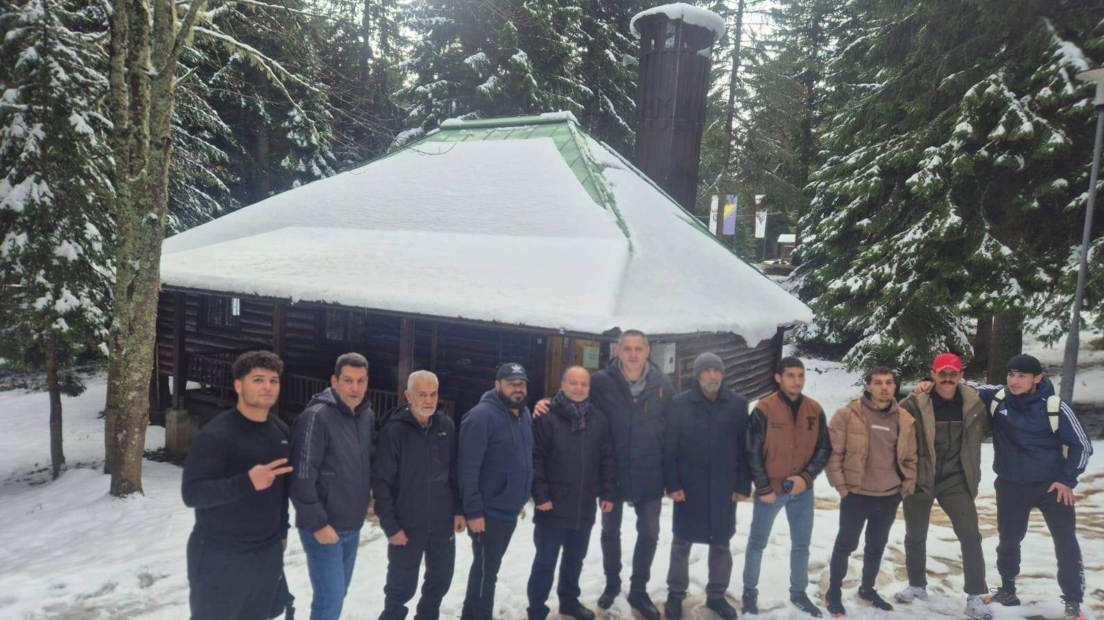 Reprezentacija Libije, učesnici turnira “Hakija Turajlić”, posjetila Ratnu džamiju na Igmanu