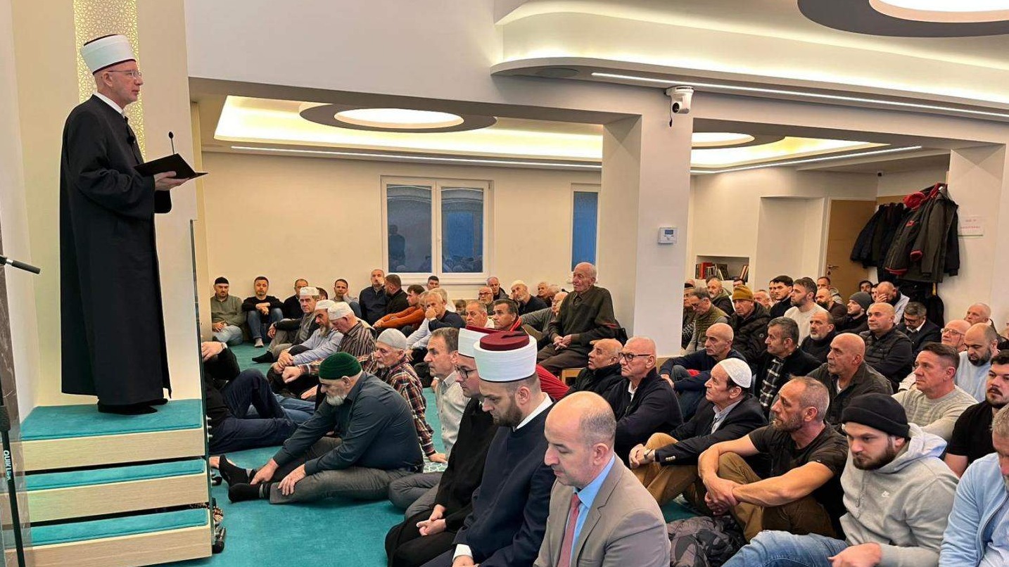 Muftija Fazlović na hutbi u Beču: Zajedništvo i ustrajnost našu zajednicu čine jakom
