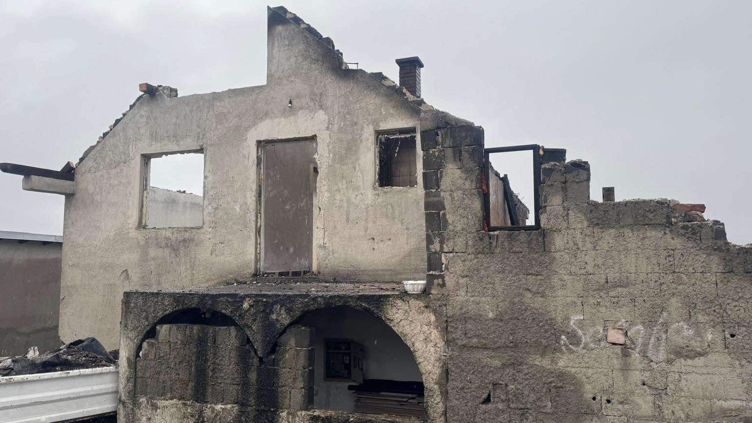 Glavni imam Medžlisa Sarajevo posjetio porodicu Mujić u Semizovcu nakon požara