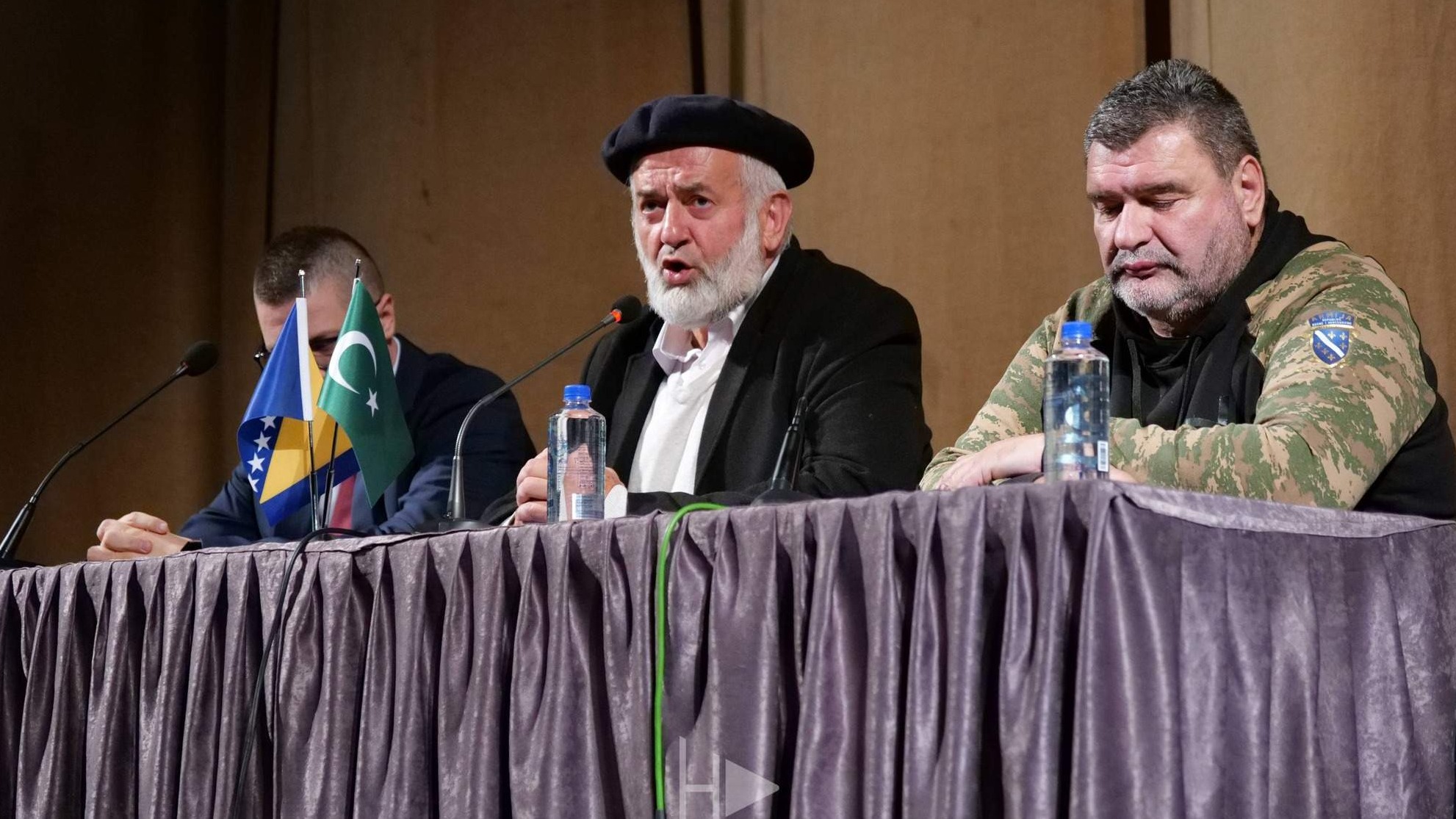 Mreža mladih Bugojno: Tribinu na temu "Domovina se voli, gradi i čuva" održali Nezim Halilović i Harun Hodžić