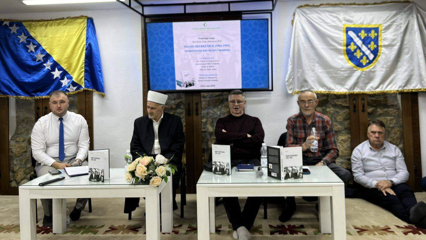 Gradačac: U povodu Dana državnosti promovisana knjiga “Imami Srebrenice 1992-1995.” Alije Jusića