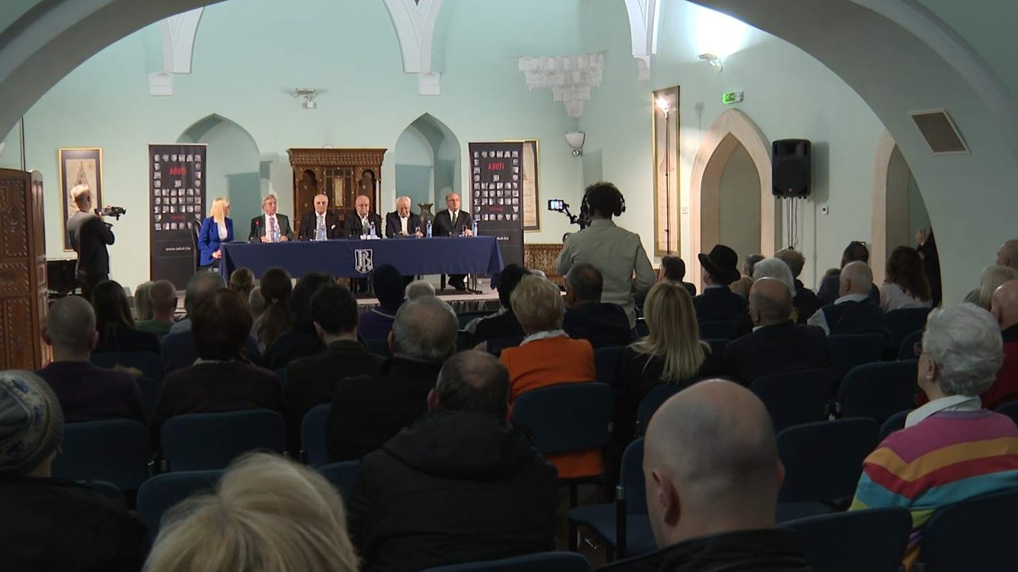 Sarajevo: Predstavljena knjiga "Aduti" autora Mufida Memije