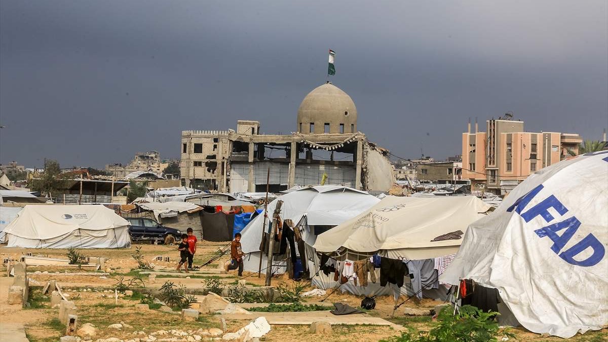 Borba za život u sjeni smrti: Palestinaci preživljavaju u šatorima podignutim na mezarju