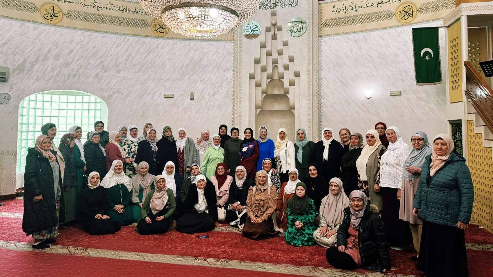 Održana predavanja Škole islama za žene u Gračanici, Bašigovcima Gornjim i Centru