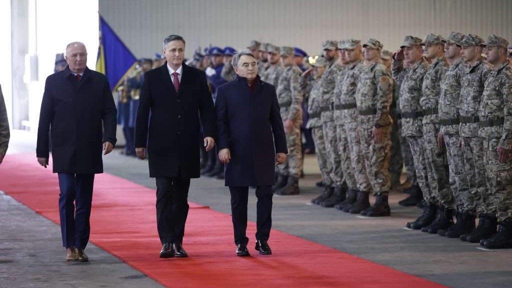 Komšić: Oružane snage BiH su primjer da se u našoj zemlji možemo dogovoriti