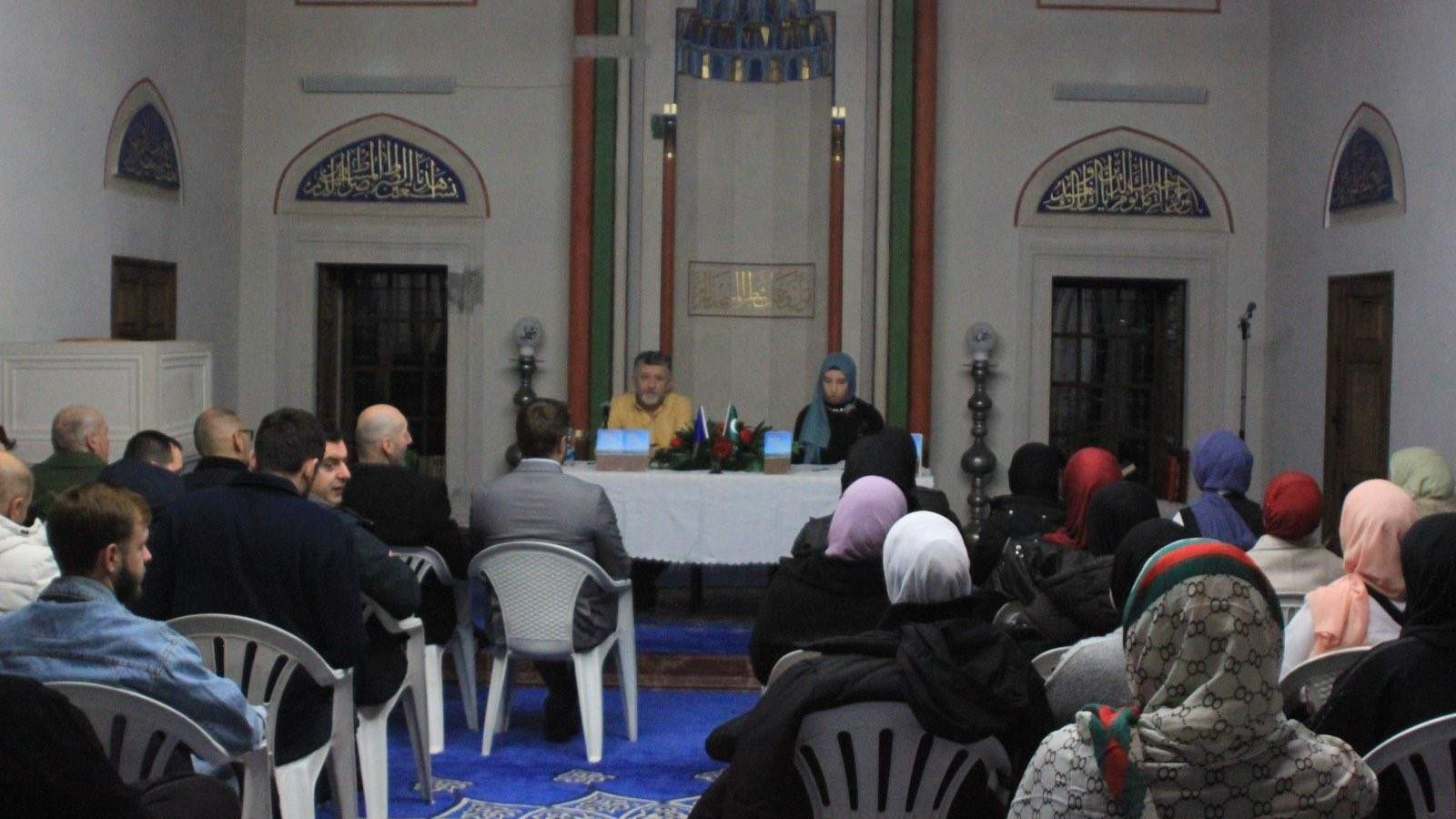 Održana promocija knjige “Posijani na putu do obećane zemlje Turćije, Bošnjaci u Sjevernoj Makedoniji” dr. Alena Kalajdžije